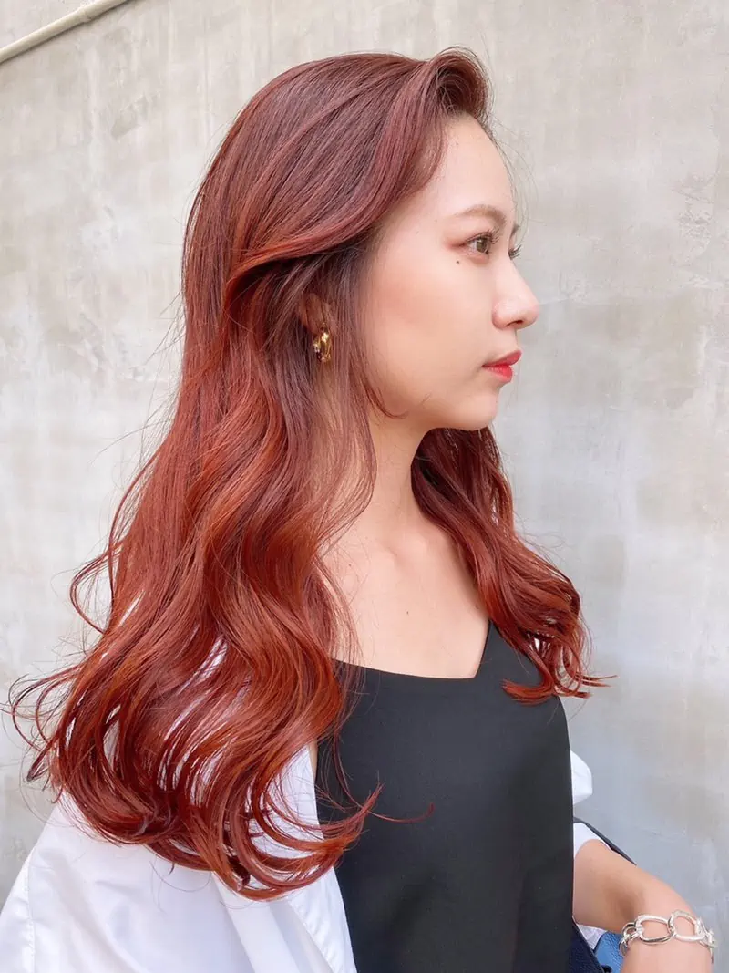 warna rambut brunette merah