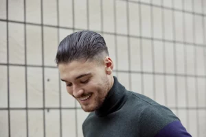 model rambut korea tipis samping undercut