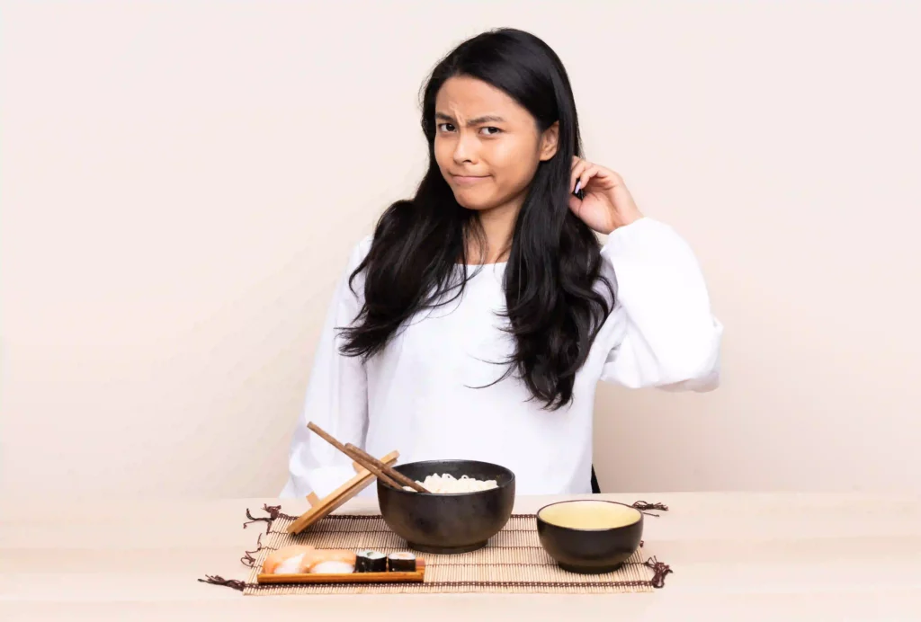 makanan yang menyebabkan rambut rontok