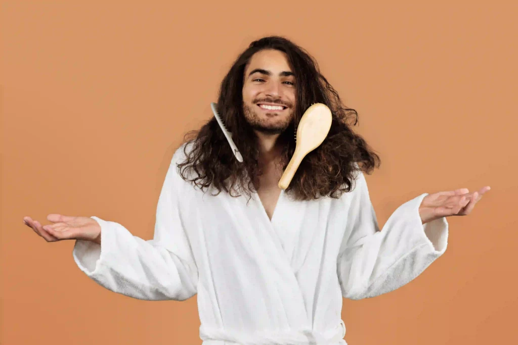 merawat rambut panjang pria