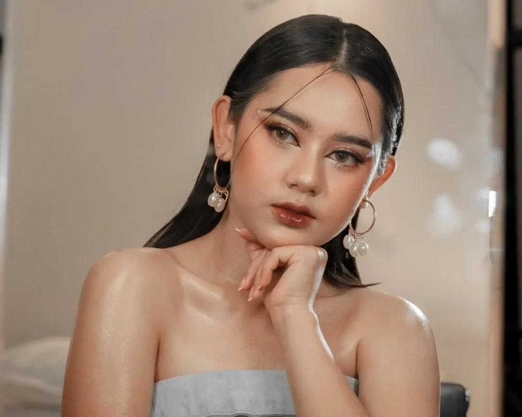 gaya rambut Ziva Magnolya