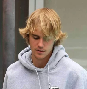 gaya rambut Justin Bieber