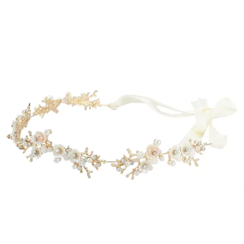 Landra Floral Hair Crown by Aldo
